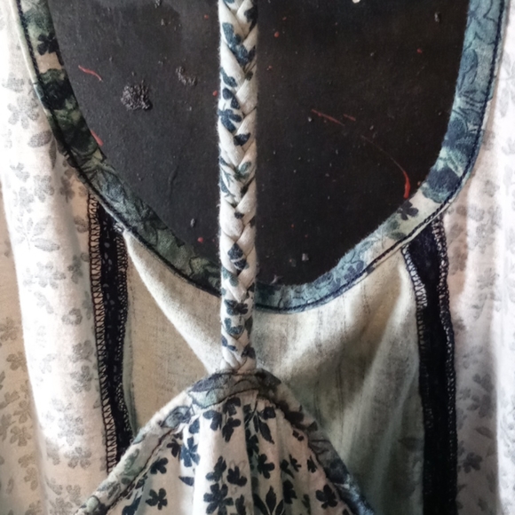 Tank top - Picture 5 of 5